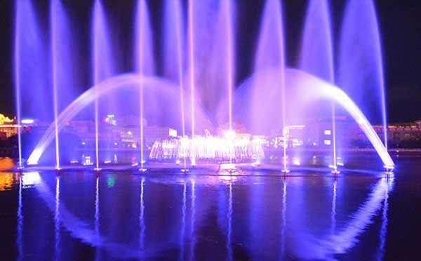 程控音樂噴泉的設(shè)計與實(shí)現(xiàn)策略 程控音樂噴泉的設(shè)計與實(shí)現(xiàn)策略